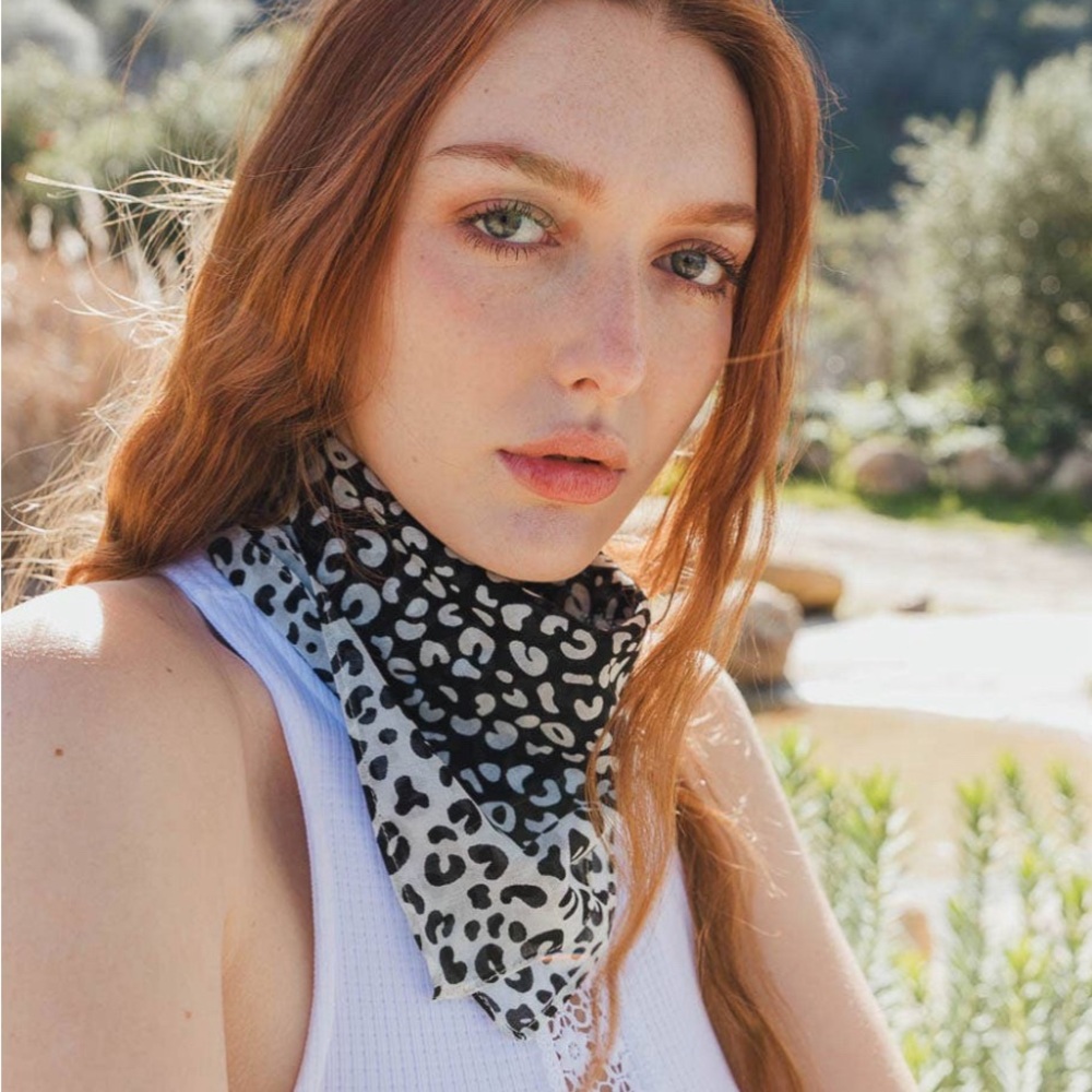 Two Toned Leopard Print Bandana